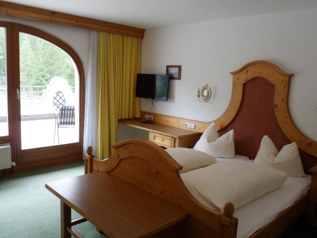 باخ Garni Hotel Stockacher Hof الغرفة الصورة
